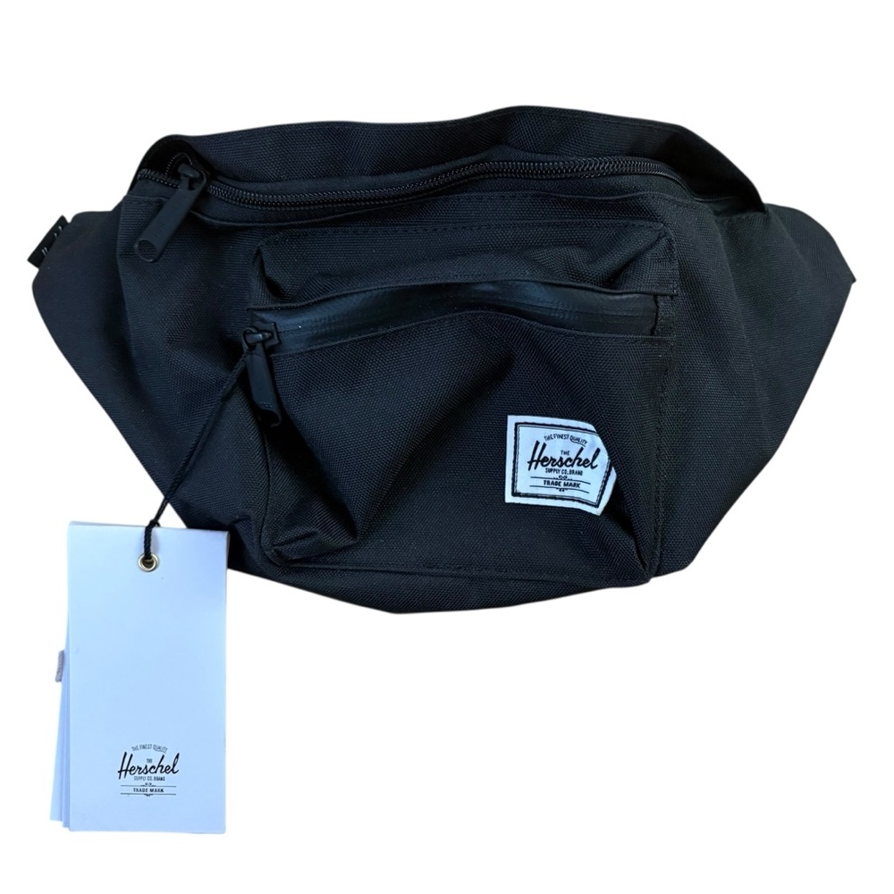 New Herschel Black Seventeen Hip Pack